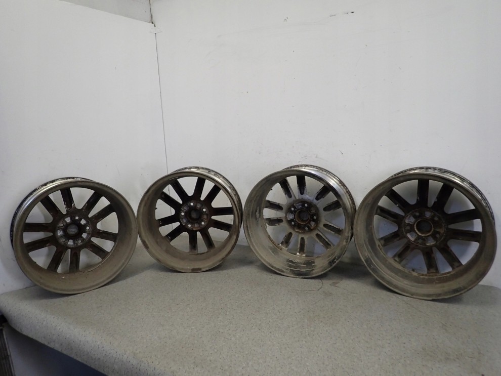 SUZUKI GRAND VITARA 06- FELGI ALUMINIOWE KOMPLET 17x6.5J 5X114.3 8/10