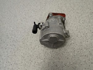 NISSAN PRIMERA P12 1.9 DCI DIESEL POMPA VACUM PODCIŚNIENIOWA