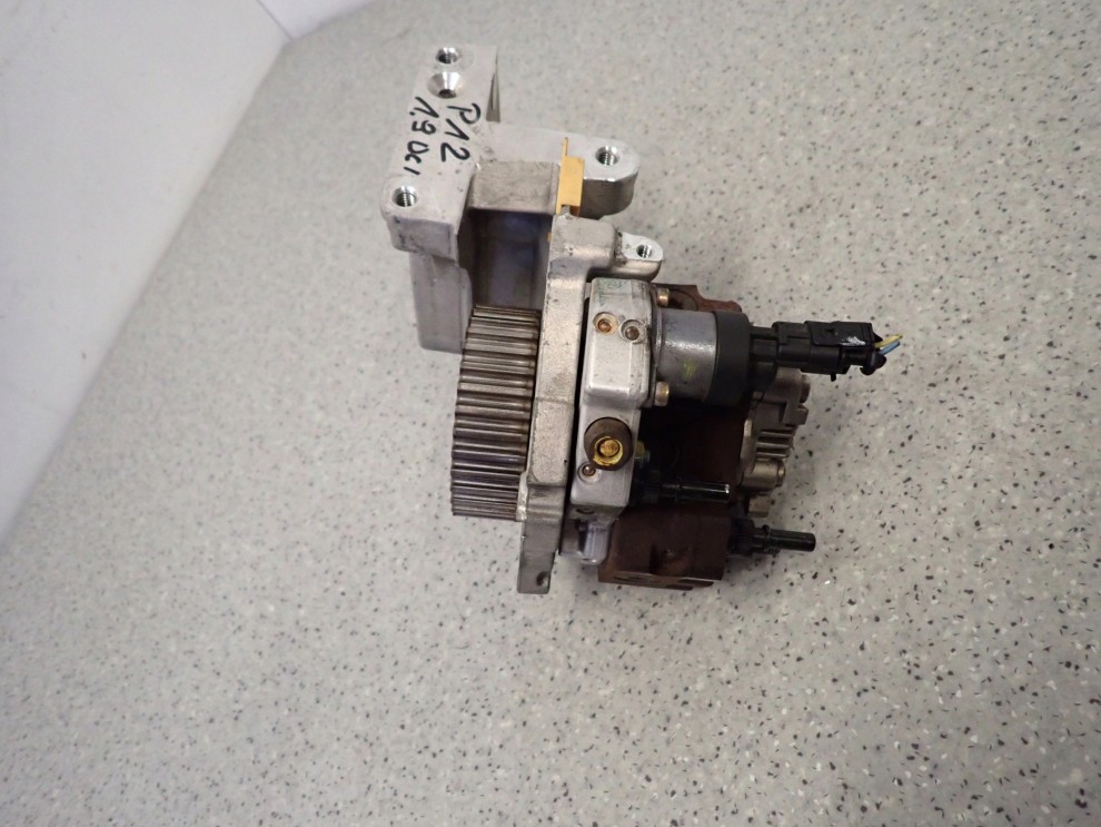 NISSAN PRIMERA P12 1.9 DCI DIESEL POMPA PALIWA WTRYSKOWA 2/8