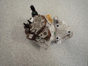 NISSAN PRIMERA P12 1.9 DCI DIESEL POMPA PALIWA WTRYSKOWA 6/8 MINIATURA