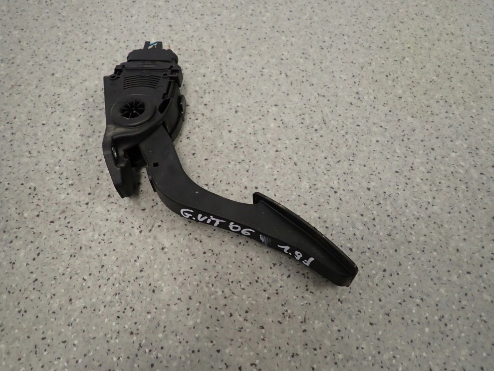 GRAND VITARA II 06- PEDAŁ GAZU EUROPA 15900-65J02 4/8