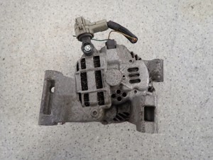 MAZDA 5 CR 2.0i 05-10 ALTERNATOR 6/7 MINIATURA