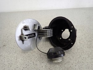 HYUNDAI i30 07-11 KLAPKA WLEWU PALIWA 2R 6/6 MINIATURA