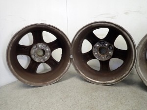 HYUNDAI SANTA FE I 01-05 FELGI ALUMINIOWE ALUFELGI 16x6.5j ET46 9/10 MINIATURA