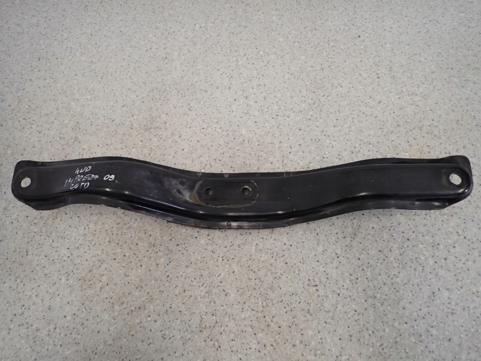 SUBARU IMPREZA III GH 07- BELKA WZMACNIAJĄCA SKRZYNI BIEGÓW 1/6