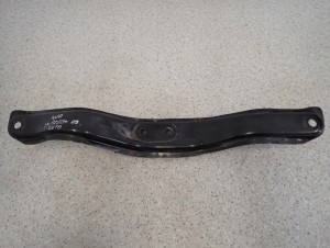 SUBARU IMPREZA III GH 07- BELKA WZMACNIAJĄCA SKRZYNI BIEGÓW