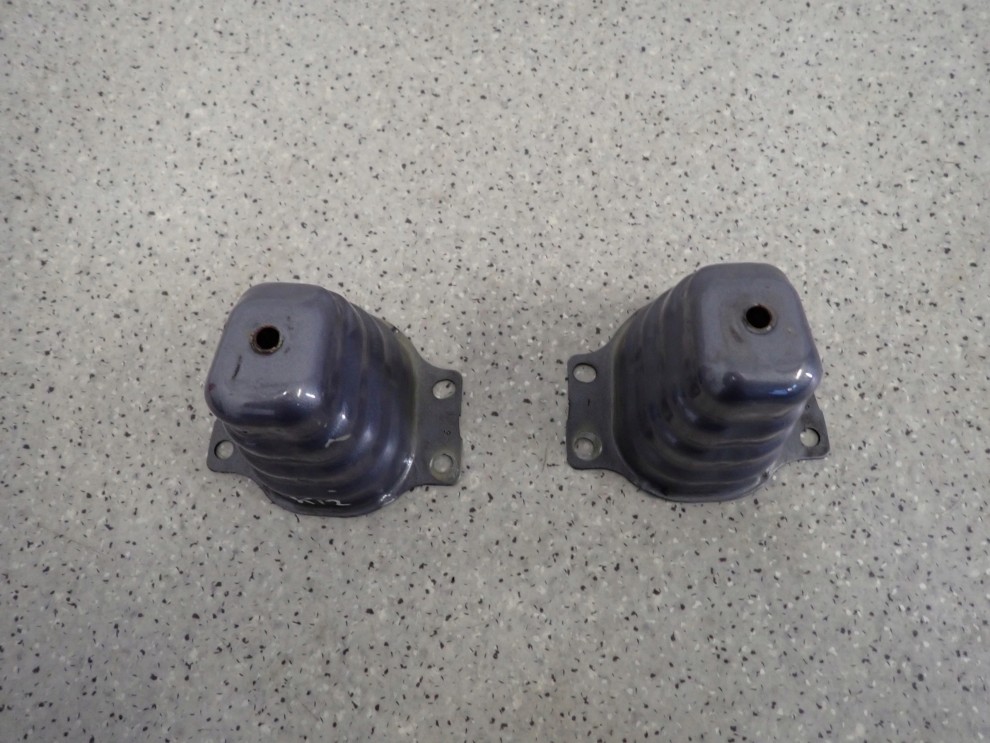 NISSAN MICRA K12 03- WSPORNIK TYLNY LEWY LUB PRAWY STREFA ZGNIOTU 2/4