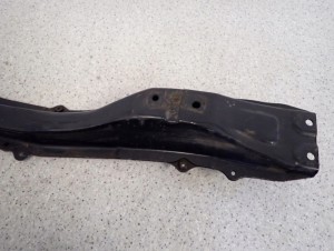 TOYOTA CELICA VI 94-99 BELKA PRZEDNIA POD SILNIK WZDŁUŻNA 3/6 MINIATURA