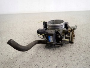 HONDA CIVIC VII 01- 1.6i PRZEPUSTNICA POWIETRZA 5/6 MINIATURA