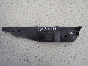 MITSUBISHI COLT 3 DRZWI 04-13 ŚLIZG ZDERZAKA TYLNY LEWY