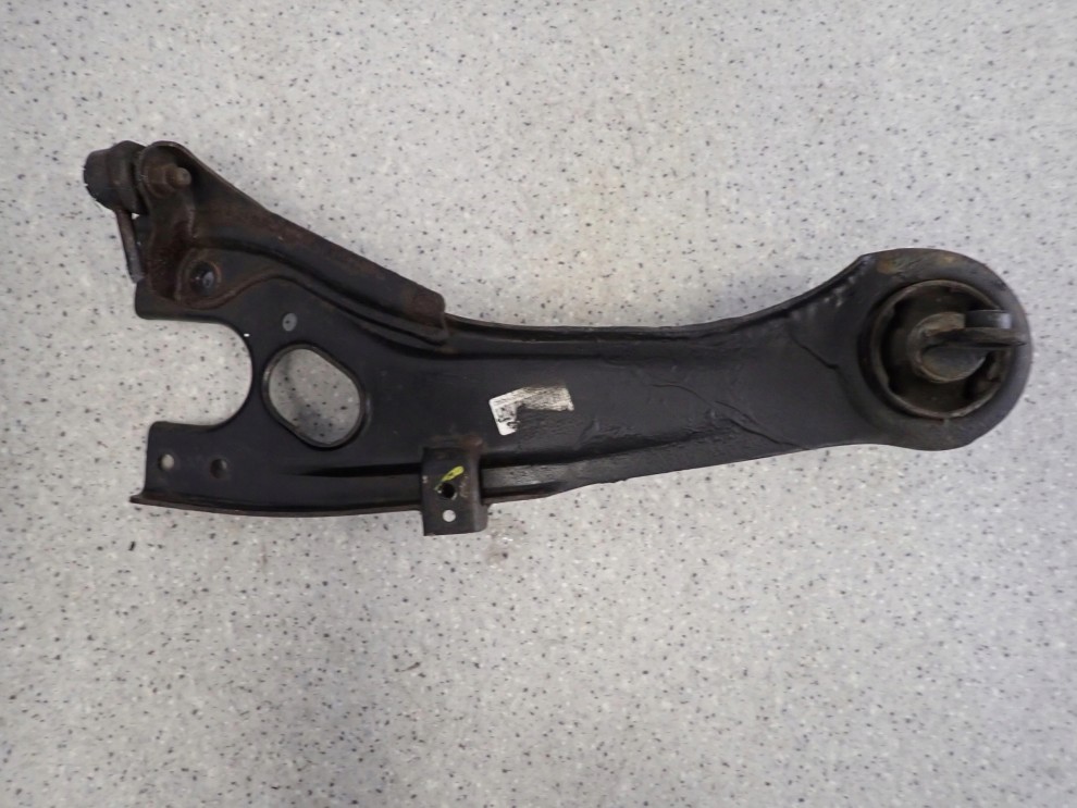 HYUNDAI i30 07-12 WAHACZ TYLNY LEWY WZDŁUŻNY 5/6