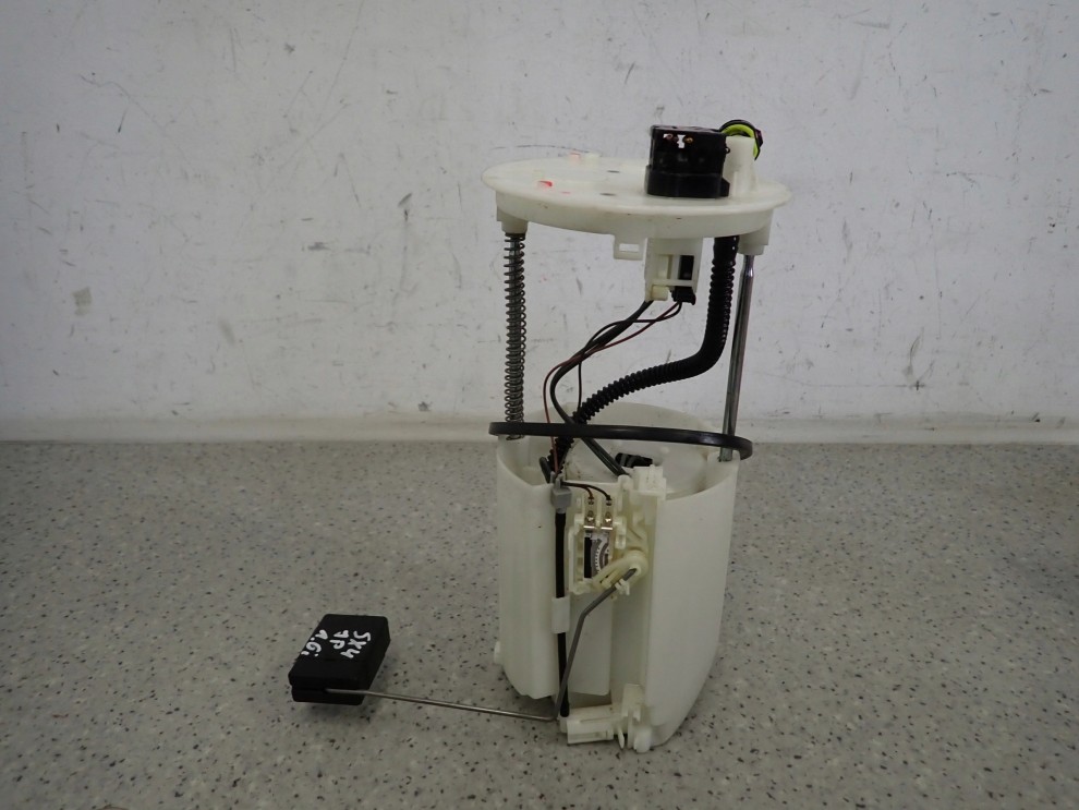 SUZUKI SX4 JP 1.6i 06-13 POMPA PALIWA CZUJNIK POZIOMU 2/5