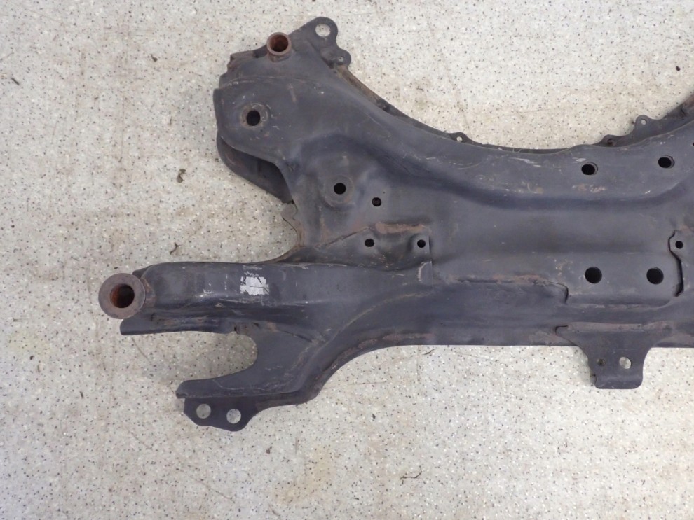 TOYOTA AURIS I 07-12 BELKA ZAWIESZENIA PRZEDNIEGO SANKI 2/6