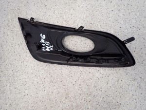 MAZDA3 MAZDA 3 BK HB 06-08 ZAŚLEPKA HALOGENU LEWA KRATKA RAMKA 4/5 MINIATURA