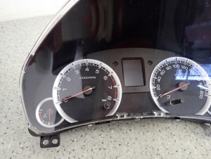 SUZUKI SWIFT MK7 1.2 10-16 ZEGARY LICZNIK 2/8 MINIATURA