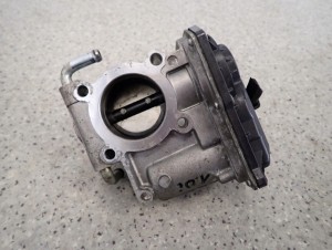 SUZUKI CELERIO 1.0i 14-19 PRZEPUSTNICA POWIETRZA 4/5 MINIATURA