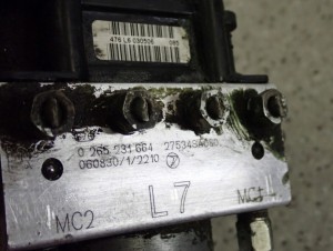 SUBARU FORESTER II 2.0i 02-07 POMPA ABS 2/5 MINIATURA