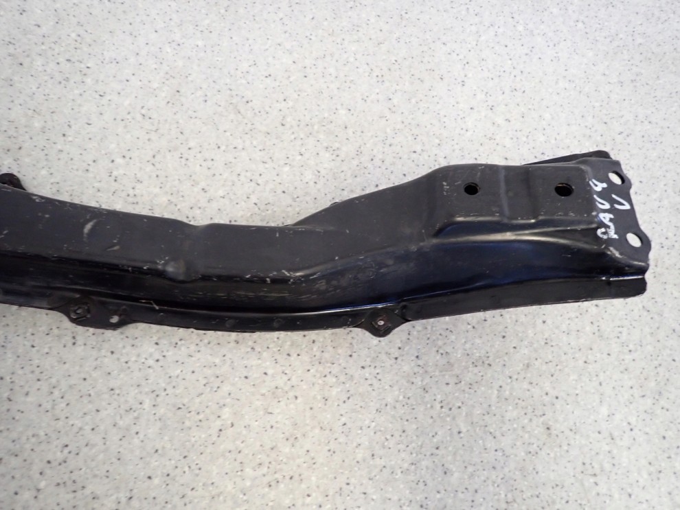 TOYOTA RAV 4 I 94-99 BELKA WZDŁUŻNA SILNIKA 3/7