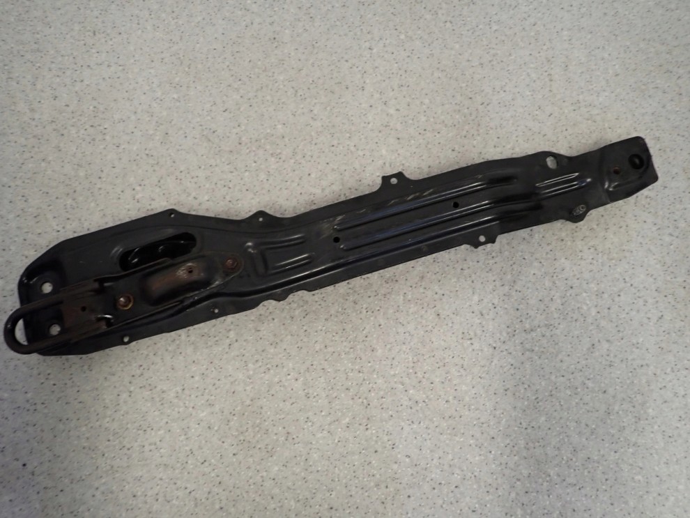 TOYOTA COROLLA 97-02 E11 SANKI BELKA WZDŁUŻNA 5/7