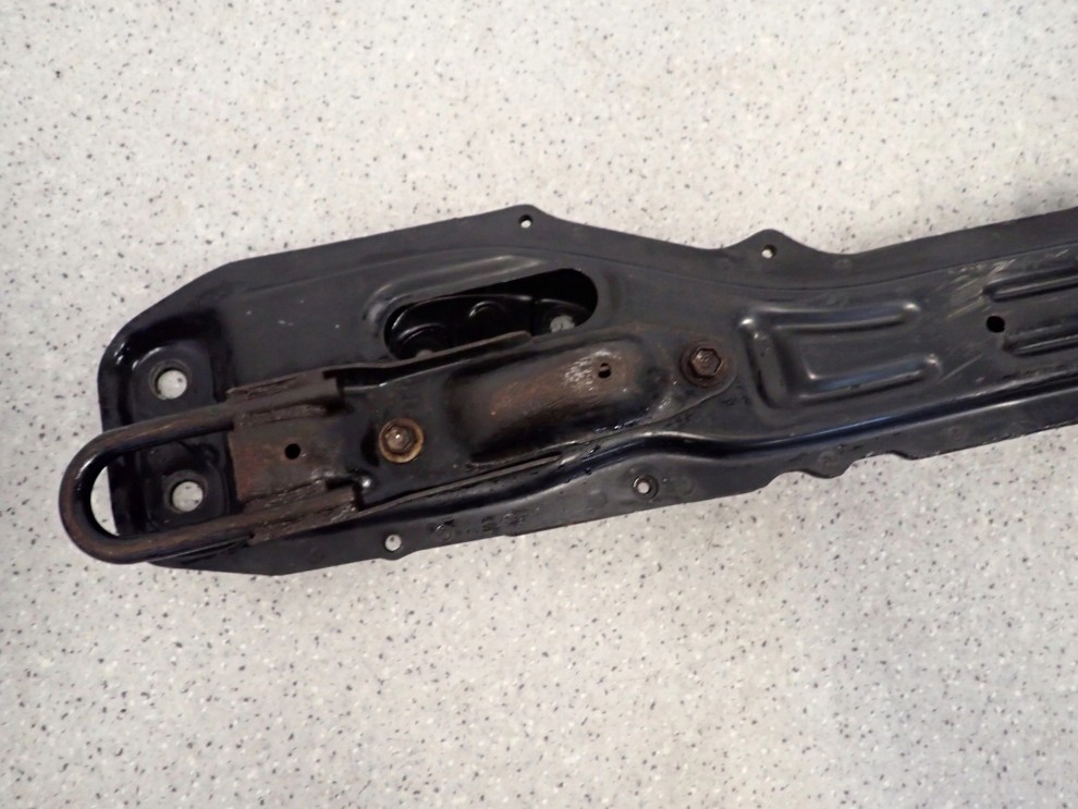 TOYOTA COROLLA 97-02 E11 SANKI BELKA WZDŁUŻNA 6/7