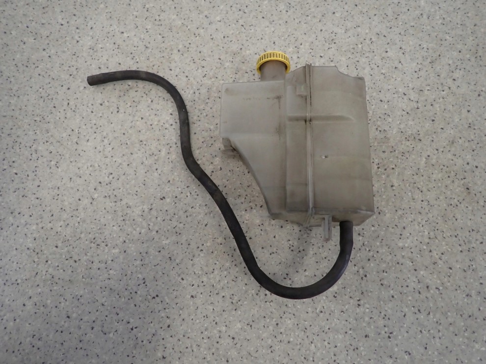 NISSAN NOTE E11 MICRA K12 1.2i 1.4i 06-12 ZBIORNICZEK WYRÓWNAWCZY 1/6