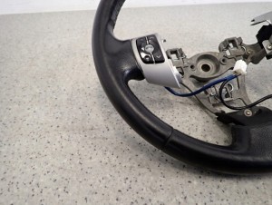 TOYOTA YARIS II 06- KIEROWNICA KOŁO KIEROWNICY 2/10 MINIATURA