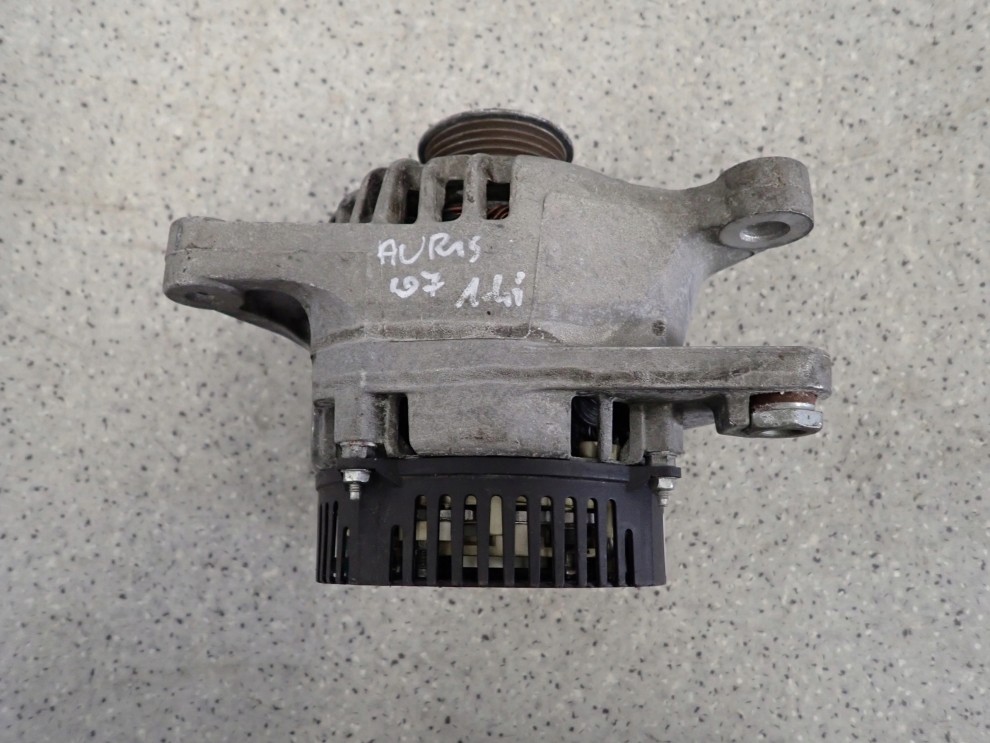 TOYOTA AURIS 1.4i 06-09 ALTERNATOR 1/8