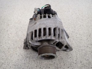 TOYOTA AURIS 1.4i 06-09 ALTERNATOR 6/8 MINIATURA