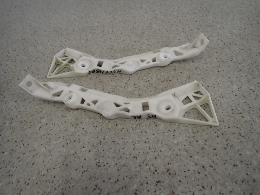 MAZDA 3 MAZDA3 HB 03- ŚLIZG ZDERZAKA TYLNY LEWY LUB PRAWY 8/8