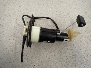 HONDA HRV 1.6i 99-05 POMPA PALIWA W ZBIORNIK 2/7 MINIATURA