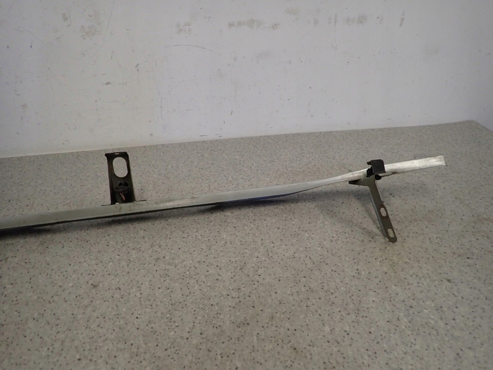 NISSAN ALMERA N16 00-03 BELKA GÓRNA ZDERZAKA PRZEDNIEGO 5/6