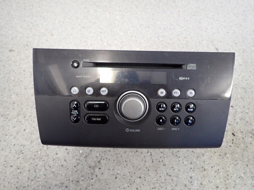 SUZUKI SWIFT 05-09 RADIO BEZ MP3 1/8