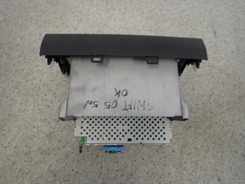 SUZUKI SWIFT 05-09 RADIO BEZ MP3 8/8