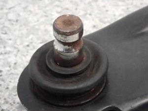 NISSAN NOTE E11 06-12 WAHACZ PRZEDNI LEWY 3/5 MINIATURA