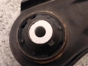 NISSAN NOTE E11 06-12 WAHACZ PRZEDNI LEWY 5/5 MINIATURA