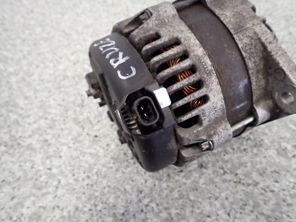 CHEVROLET CRUZE 1.7d 08- ALTERNATOR 3/7
