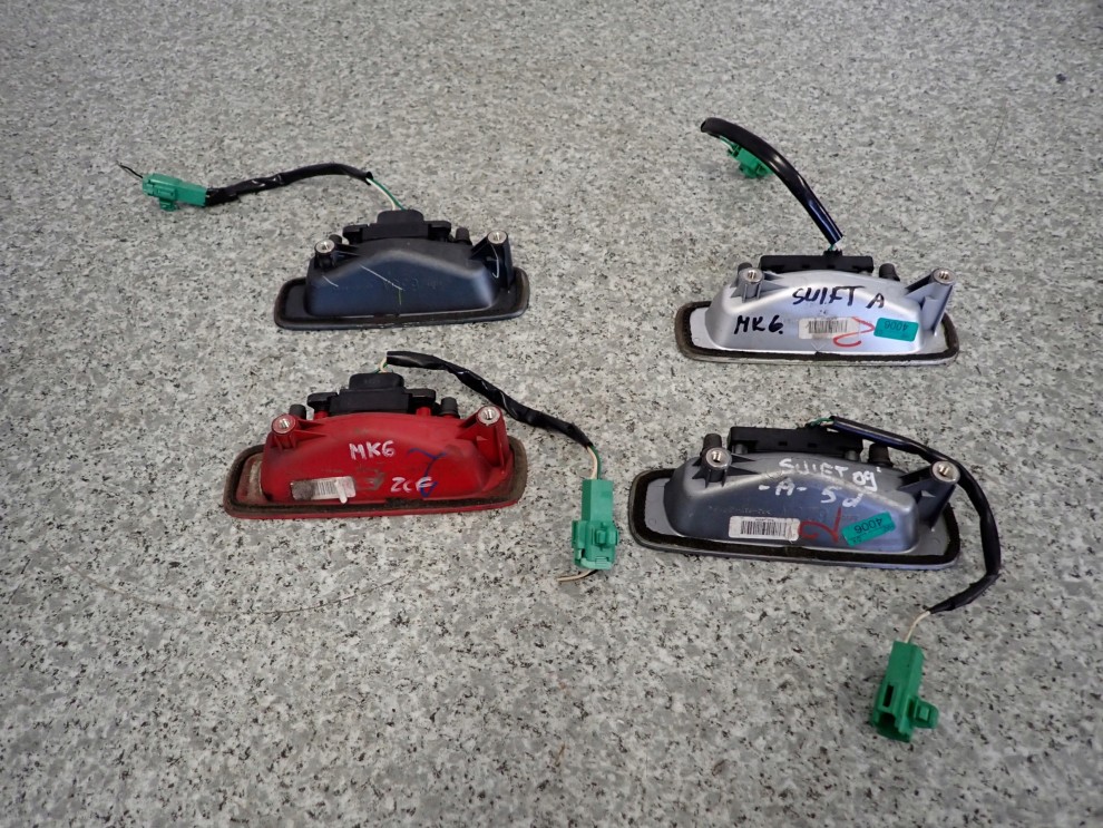 SUZUKI SWIFT MK6 04- KLAMKA TYLNEJ KLAPY SWITCH 6/6