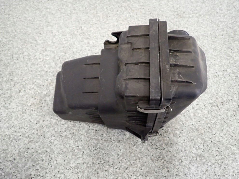 SUZUKI WAGON R+ 00- OBUDOWA FILTRA POWIETRZA 6/6