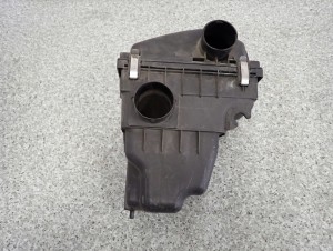 SUZUKI WAGON R+ 00- OBUDOWA FILTRA POWIETRZA