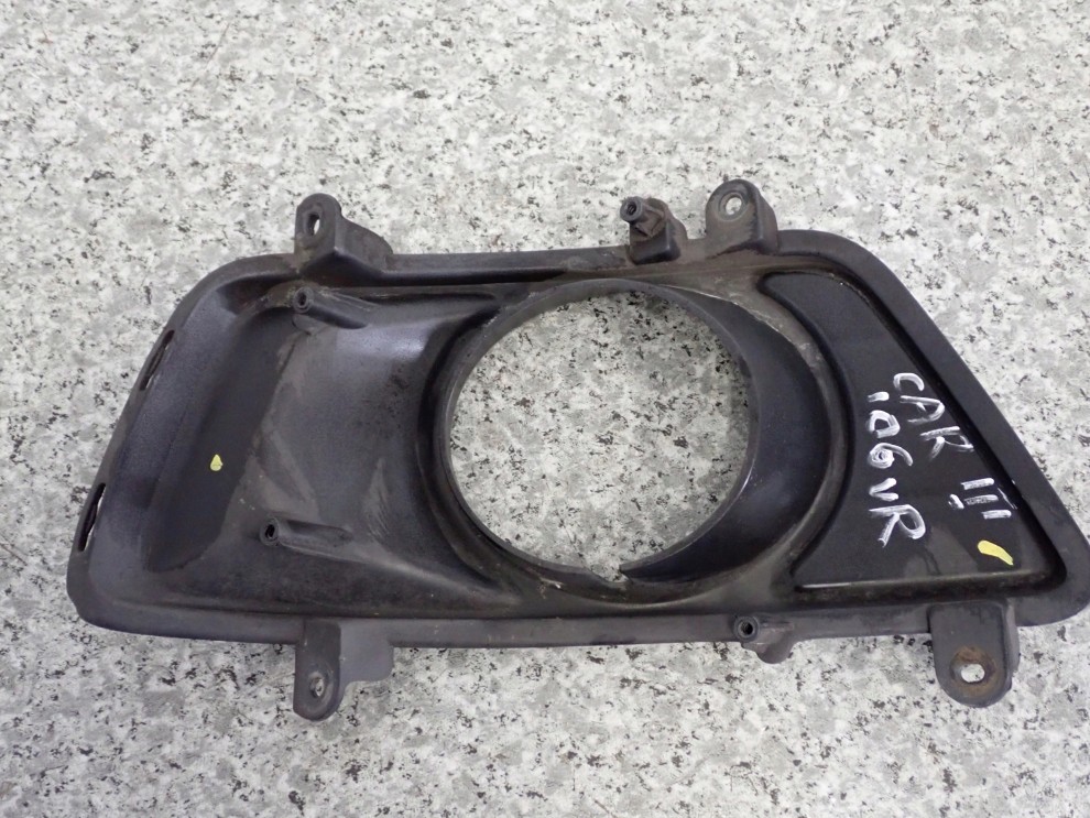 KIA CARENS III 06-11 KRATKA HALOGENU PRAWA 4/4