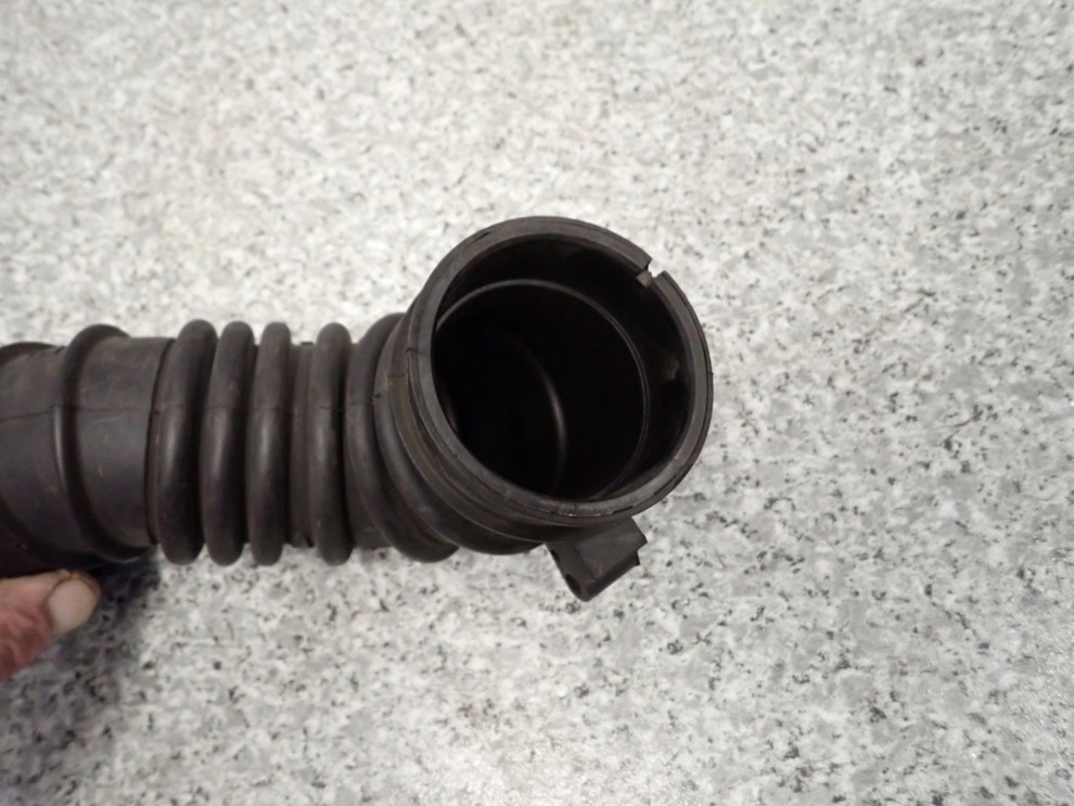 TOYOTA COROLLA E12 1.4I 4ZZ DOLOT RURA POWIETRZA 7/8