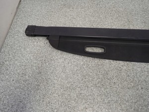 KIA CARENS III 06-11 ROLETA BAGAŻNIKA 2/12 MINIATURA