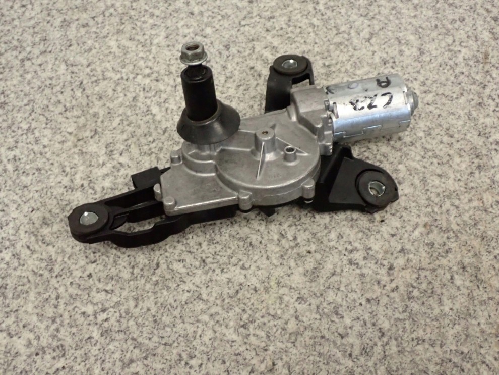 MITSUBISHI COLT 04- 3d SILNICZEK WYCIERACZKI TYŁ 8/8