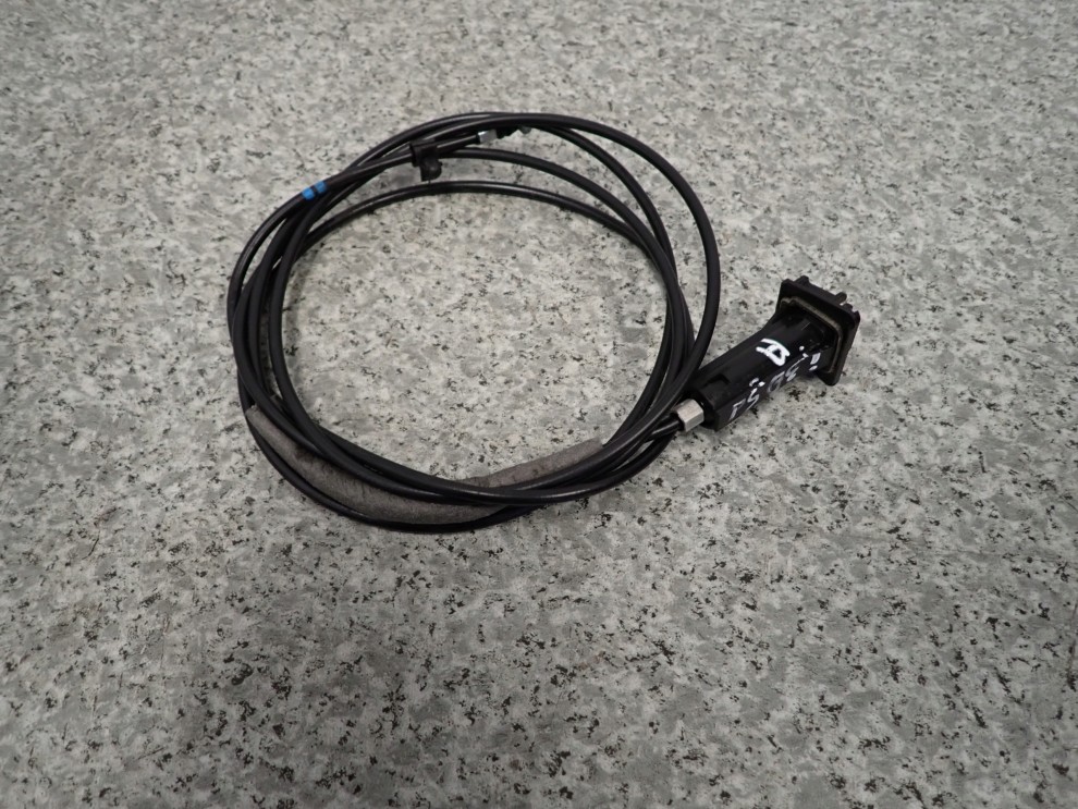 HYUNDAI I30 07- 11 HATCHBACK LINKA OTWIERANIA KLAPKI WLEWU PALIWA 1/4