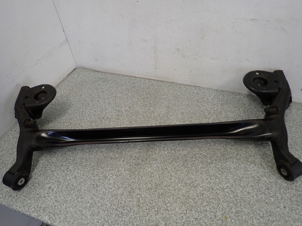 HYUNDAI i20 08-12 BELKA ZAWIESZENIA TYŁ GOŁA 5/9