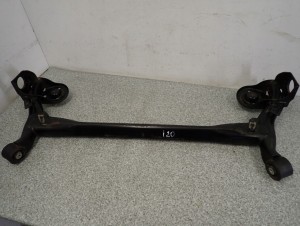 HYUNDAI i20 08-12 BELKA ZAWIESZENIA TYŁ GOŁA