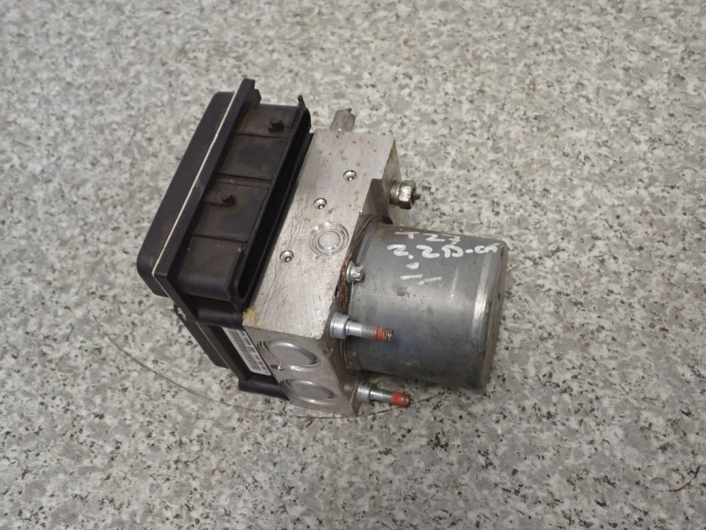 TOYOTA AVENSIS T27 2.2 D-CAT 09-15 POMPA ABS 44540-05110 1/8
