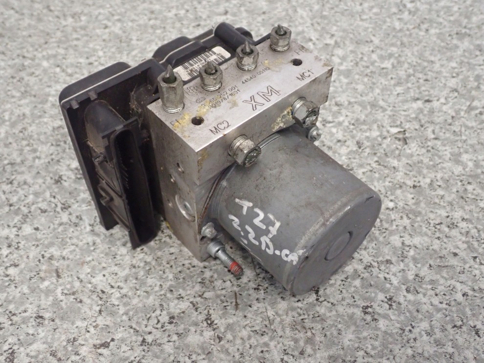 TOYOTA AVENSIS T27 2.2 D-CAT 09-15 POMPA ABS 44540-05110 7/8