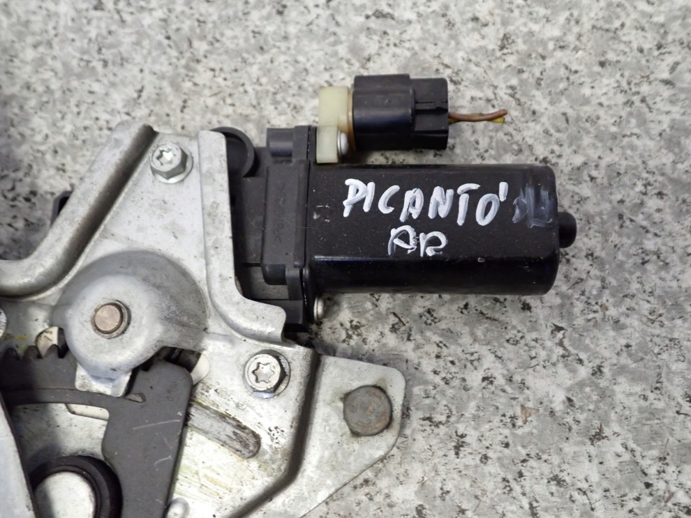 KIA PICANTO 04- PODNOŚNIK SZYBY TYLNY PRAWY 2/4