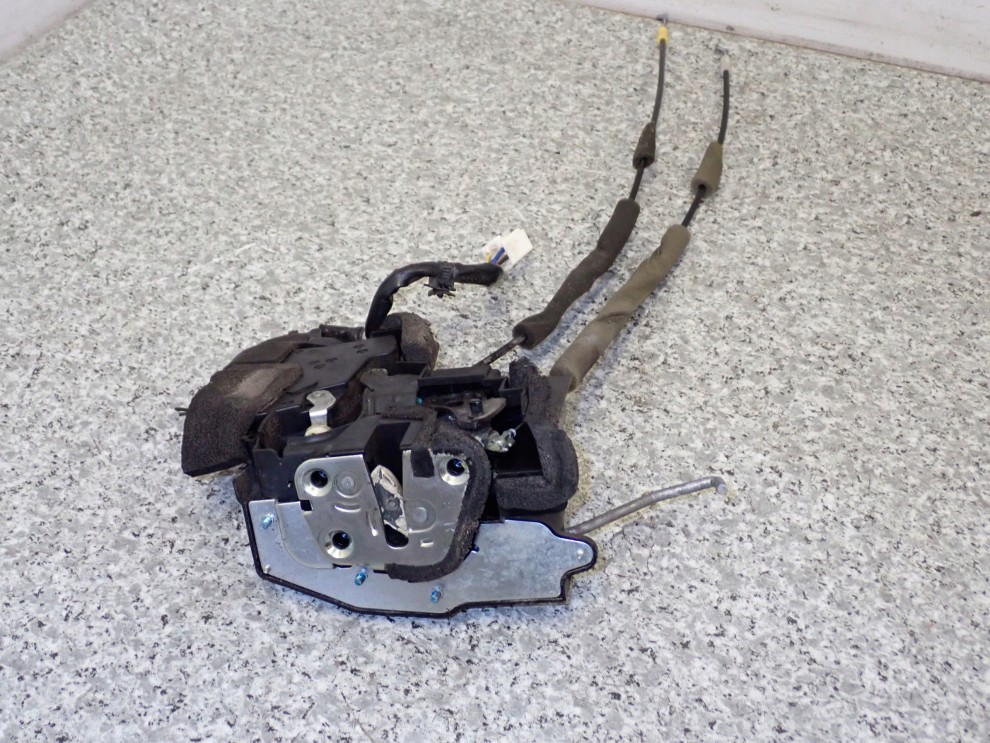 MAZDA CX7 CX-7 06-12 ZAMEK DRZWI TYLNY PRAWY 3/4